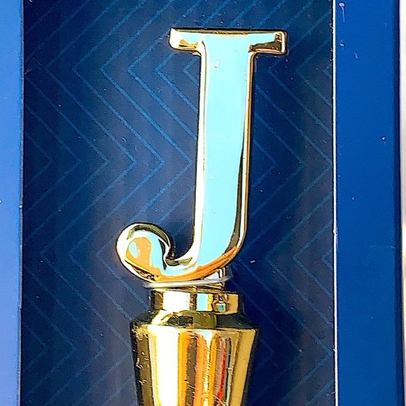 STOREHOUSE ENTERTAIN ALPHABET J WINE STOPPER - Picture 2 of 6